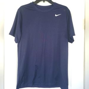 Men's Nike Tee, Size Large